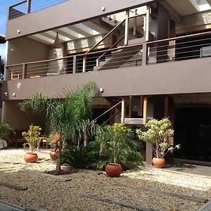 Pensión Residencial La Ferrugem - Pe Na Areia, Garopaba